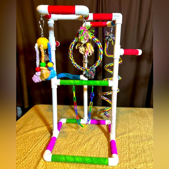 Handmade Bird Perch/Play gym - Picture 4 of 13